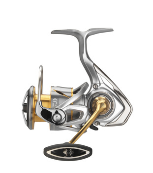 KOŁOWROTEK DAIWA FREAMS LT 2000 D