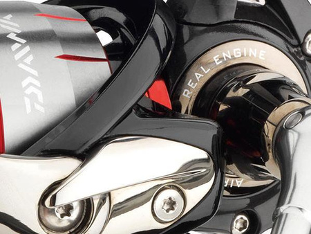 Kołowrotek Daiwa Ballistic 2500SH