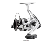 KOŁOWROTEK  DAIWA SWEEPFIRE E 3500 C